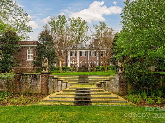 Asheville, North Carolina, 28803, United States, 7 Bedrooms Bedrooms, ,5 BathroomsBathrooms,Residential,Forsale,1886080