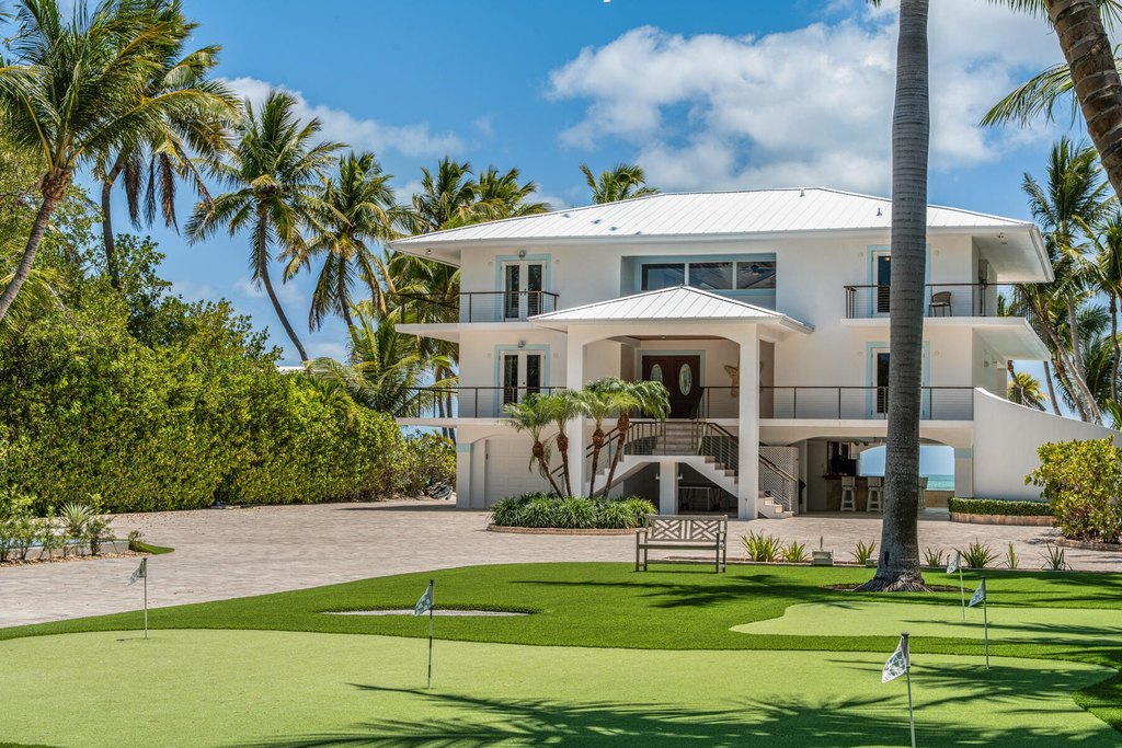 Lower Matecumbe, Florida, 33036, United States, 5 Bedrooms Bedrooms, ,6.5 BathroomsBathrooms,Residential,Forsale,1971976