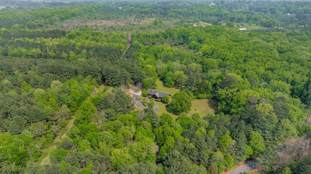 Hollywood, Alabama, 35752, United States, 4 Bedrooms Bedrooms, ,2.5 BathroomsBathrooms,Residential,Forsale,1922209