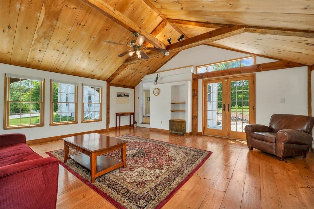 Weare, New Hampshire, 03281, United States, 4 Bedrooms Bedrooms, ,2.5 BathroomsBathrooms,Residential,Forsale,1952917