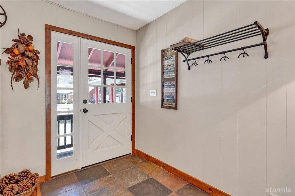 South Lake Tahoe, California, 96150, United States, 2 Bedrooms Bedrooms, ,1 BathroomBathrooms,Residential,Forsale,1920156