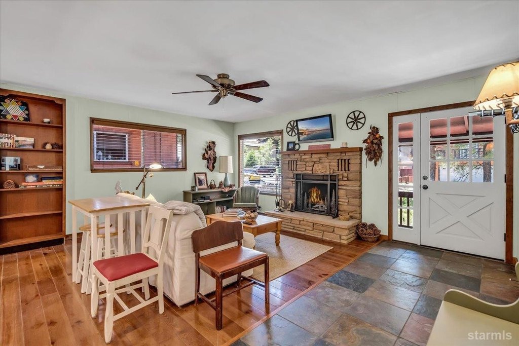 South Lake Tahoe, California, 96150, United States, 2 Bedrooms Bedrooms, ,1 BathroomBathrooms,Residential,Forsale,1920156
