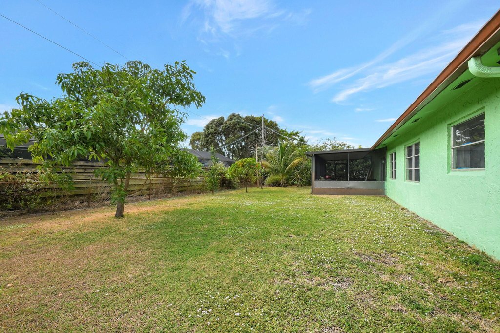 Boynton Beach, Florida, 33435, United States, 3 Bedrooms Bedrooms, ,2 BathroomsBathrooms,Residential,Forsale,1886558
