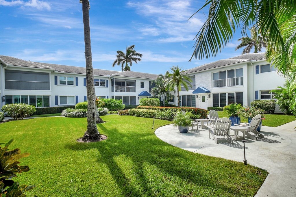 Delray Beach, Florida, 33483, United States, 2 Bedrooms Bedrooms, ,2 BathroomsBathrooms,Residential,Forsale,1905194