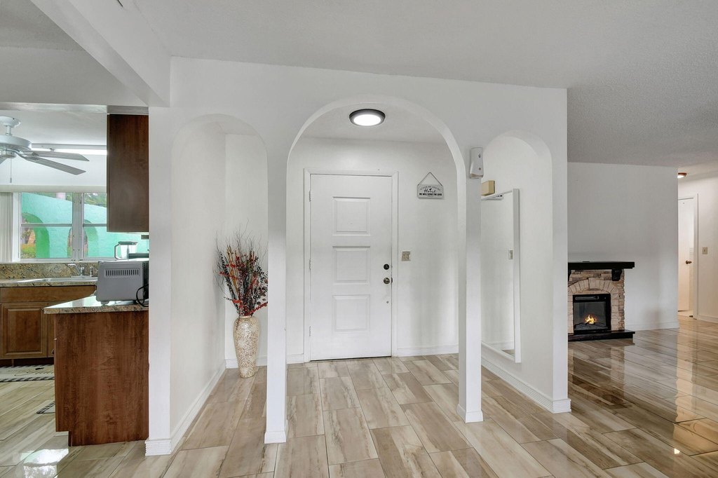Boynton Beach, Florida, 33435, United States, 3 Bedrooms Bedrooms, ,2 BathroomsBathrooms,Residential,Forsale,1886558