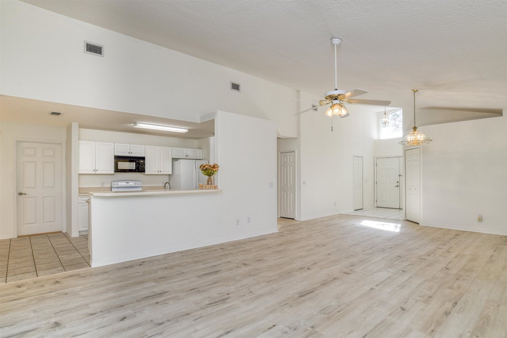St Augustine, Florida, 32080, United States, 3 Bedrooms Bedrooms, ,2 BathroomsBathrooms,Residential,Forsale,1914461