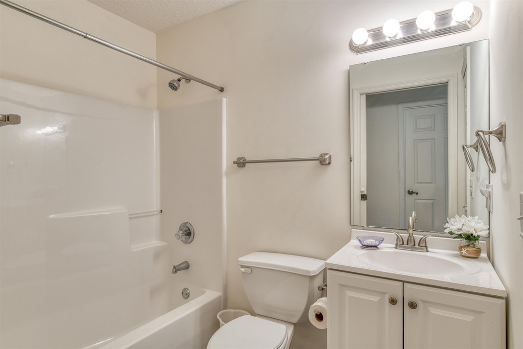 St Augustine, Florida, 32080, United States, 3 Bedrooms Bedrooms, ,2 BathroomsBathrooms,Residential,Forsale,1914461
