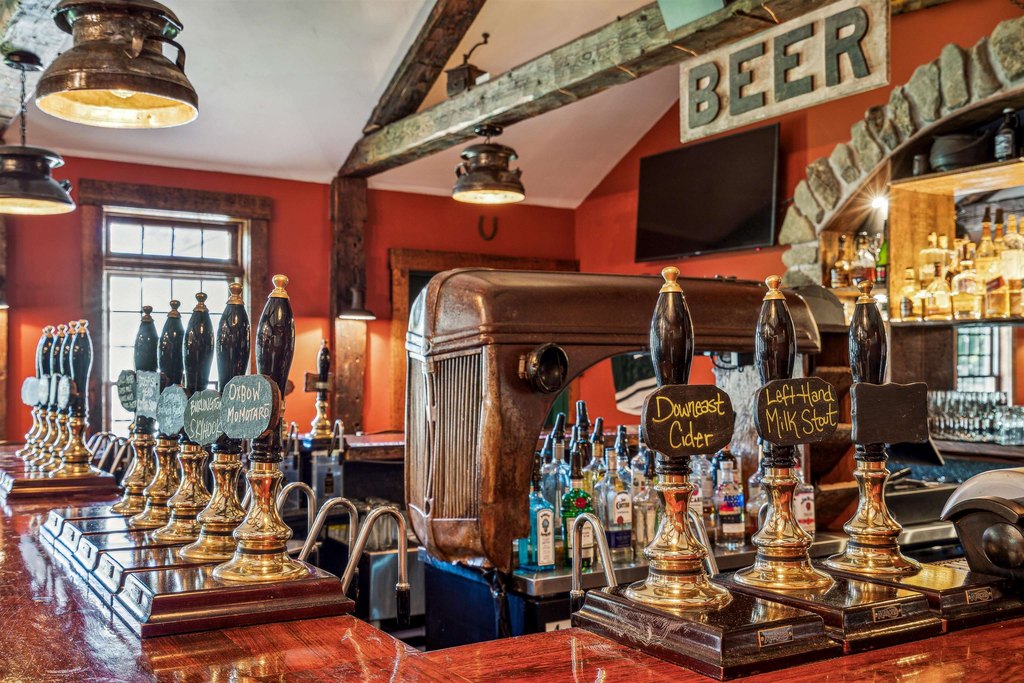 Lyme, New Hampshire, 03768, United States, ,Commercial,Forsale,1999508