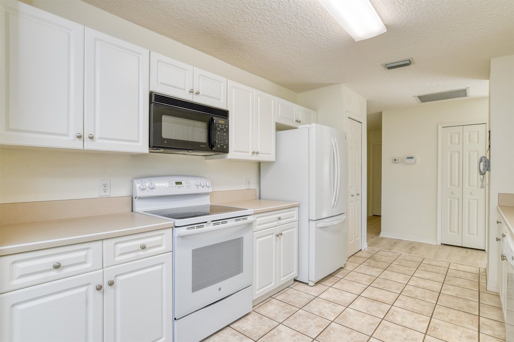 St Augustine, Florida, 32080, United States, 3 Bedrooms Bedrooms, ,2 BathroomsBathrooms,Residential,Forsale,1914461