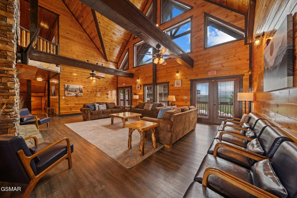 Pigeon Forge, Tennessee, 37863, United States, 12 Bedrooms Bedrooms, ,14 BathroomsBathrooms,Residential,Forsale,1942432