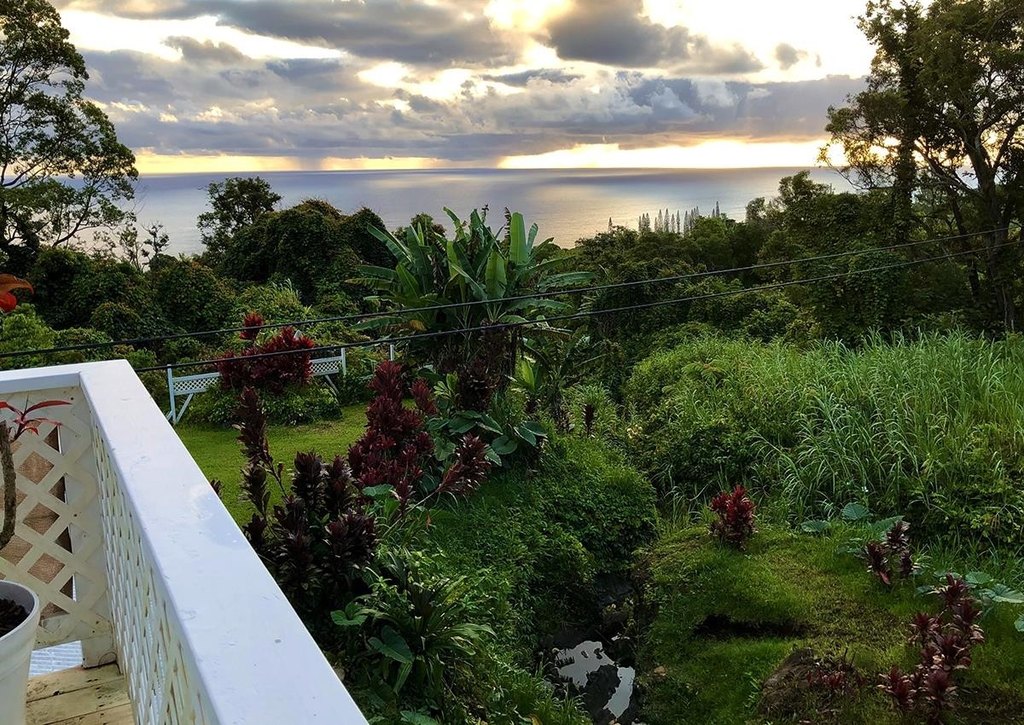 Hana, Hawaii, 96713, United States, 6 Bedrooms Bedrooms, ,3 BathroomsBathrooms,Residential,Forsale,1990112