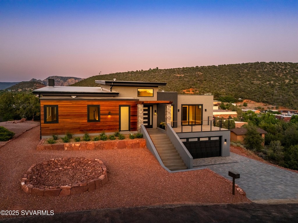 Sedona, Arizona, 86336, United States, 4 Bedrooms Bedrooms, ,4 BathroomsBathrooms,Residential,Forsale,1886697