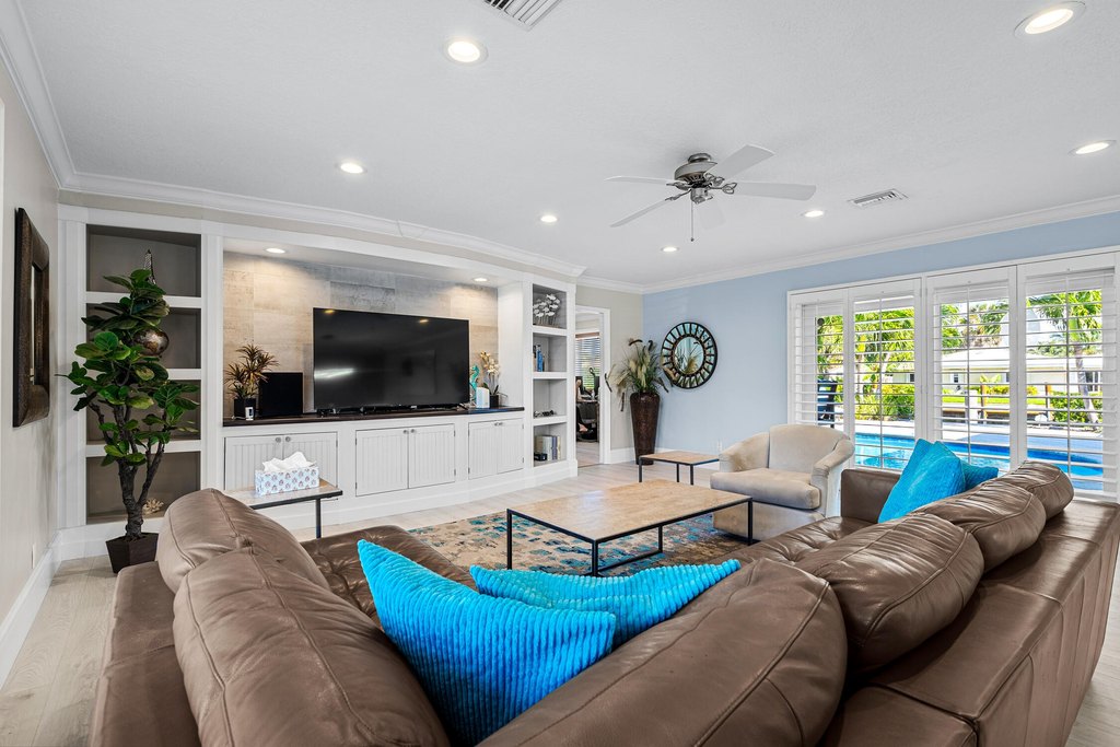 Pompano Beach, Florida, 33062, United States, 3 Bedrooms Bedrooms, ,3 BathroomsBathrooms,Residential,Forsale,1886541