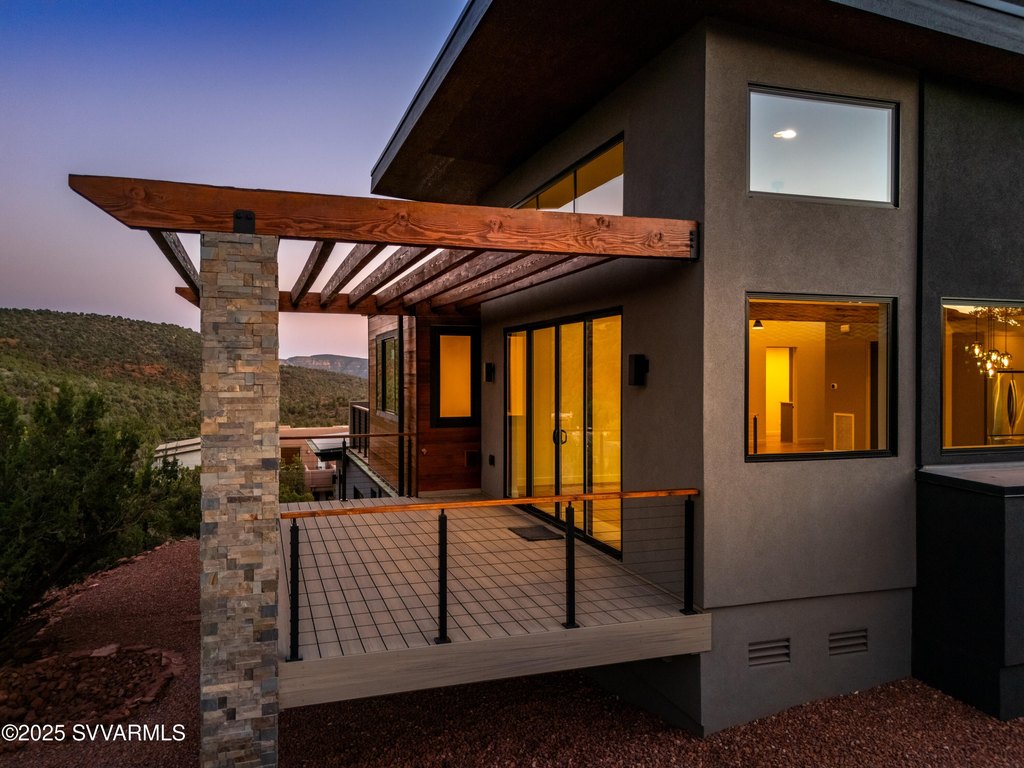 Sedona, Arizona, 86336, United States, 4 Bedrooms Bedrooms, ,4 BathroomsBathrooms,Residential,Forsale,1886697