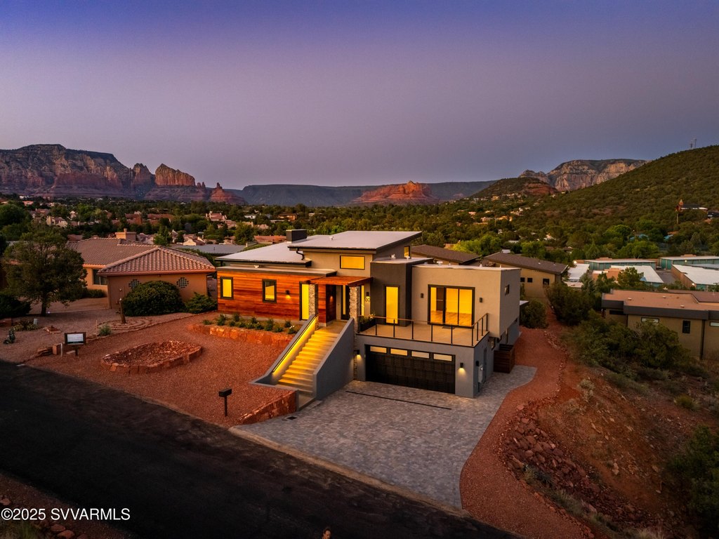 Sedona, Arizona, 86336, United States, 4 Bedrooms Bedrooms, ,4 BathroomsBathrooms,Residential,Forsale,1886697