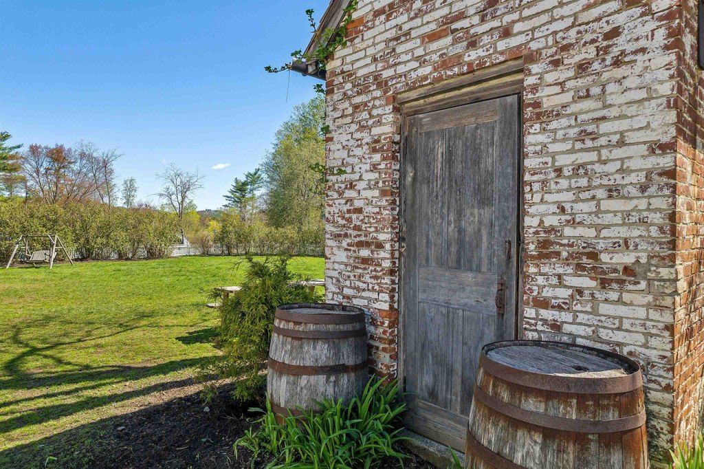 Lyme, New Hampshire, 03768, United States, ,Commercial,Forsale,1999508