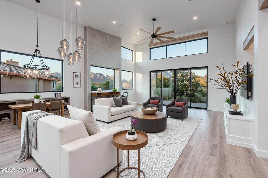 Sedona, Arizona, 86336, United States, 4 Bedrooms Bedrooms, ,4 BathroomsBathrooms,Residential,Forsale,1886697