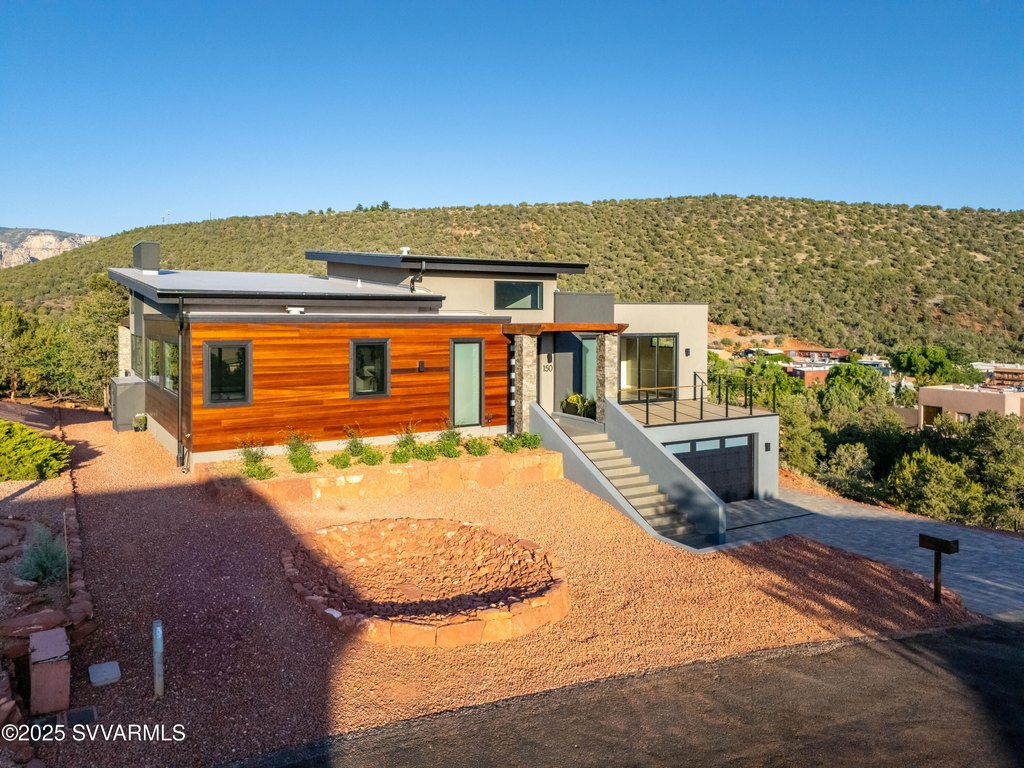 Sedona, Arizona, 86336, United States, 4 Bedrooms Bedrooms, ,4 BathroomsBathrooms,Residential,Forsale,1886697