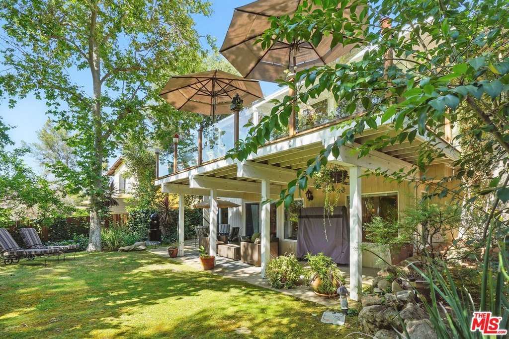 Calabasas, California, 91302, United States, 4 Bedrooms Bedrooms, ,3 BathroomsBathrooms,Residential,Forsale,1922115