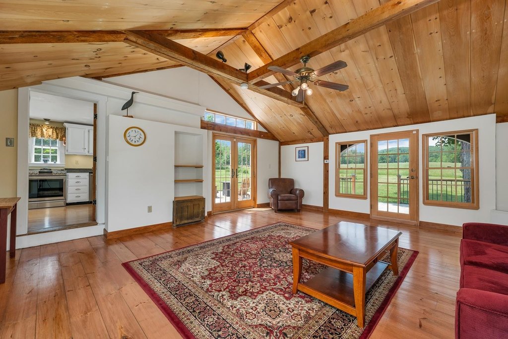 Weare, New Hampshire, 03281, United States, 4 Bedrooms Bedrooms, ,2.5 BathroomsBathrooms,Residential,Forsale,1952917