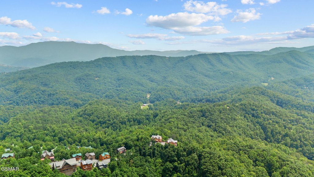 Pigeon Forge, Tennessee, 37863, United States, 12 Bedrooms Bedrooms, ,14 BathroomsBathrooms,Residential,Forsale,1942432
