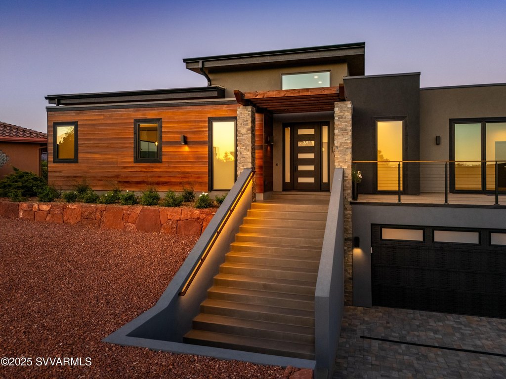 Sedona, Arizona, 86336, United States, 4 Bedrooms Bedrooms, ,4 BathroomsBathrooms,Residential,Forsale,1886697