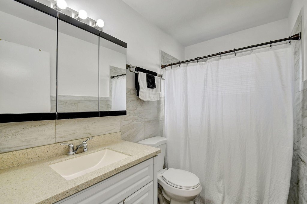 Boynton Beach, Florida, 33435, United States, 3 Bedrooms Bedrooms, ,2 BathroomsBathrooms,Residential,Forsale,1886558