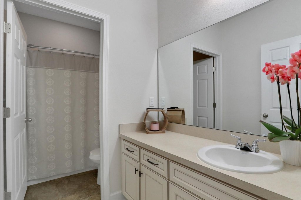 St Augustine, Florida, 32086, United States, 3 Bedrooms Bedrooms, ,2.5 BathroomsBathrooms,Residential,Forsale,1884398