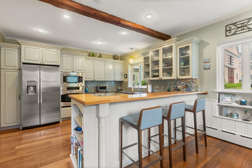 North Hampton, New Hampshire, 03862, United States, 4 Bedrooms Bedrooms, ,4.5 BathroomsBathrooms,Residential,Forsale,1941232