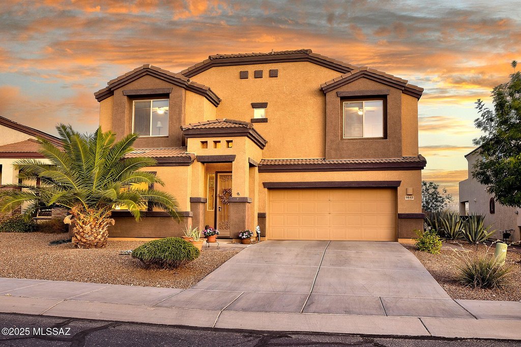 Tucson, Arizona, 85742, United States, 5 Bedrooms Bedrooms, ,3 BathroomsBathrooms,Residential,Forsale,1988803