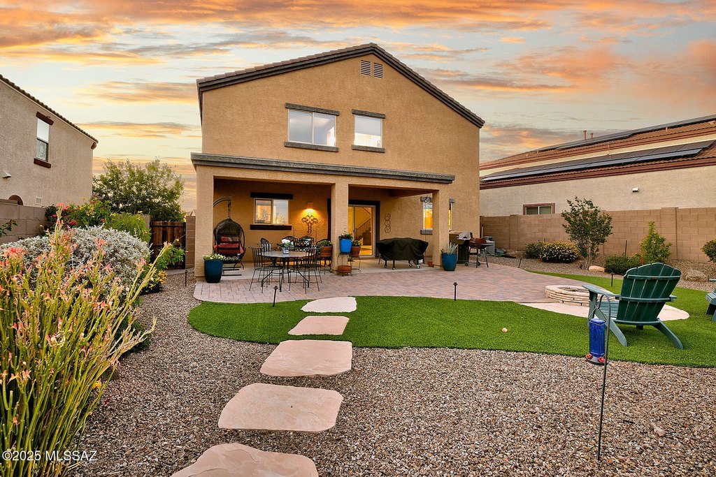 Tucson, Arizona, 85742, United States, 5 Bedrooms Bedrooms, ,3 BathroomsBathrooms,Residential,Forsale,1988803