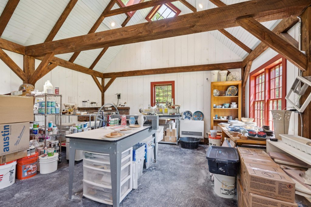 Barnard, Vermont, 05031, United States, 3 Bedrooms Bedrooms, ,3.5 BathroomsBathrooms,Residential,Forsale,1999503