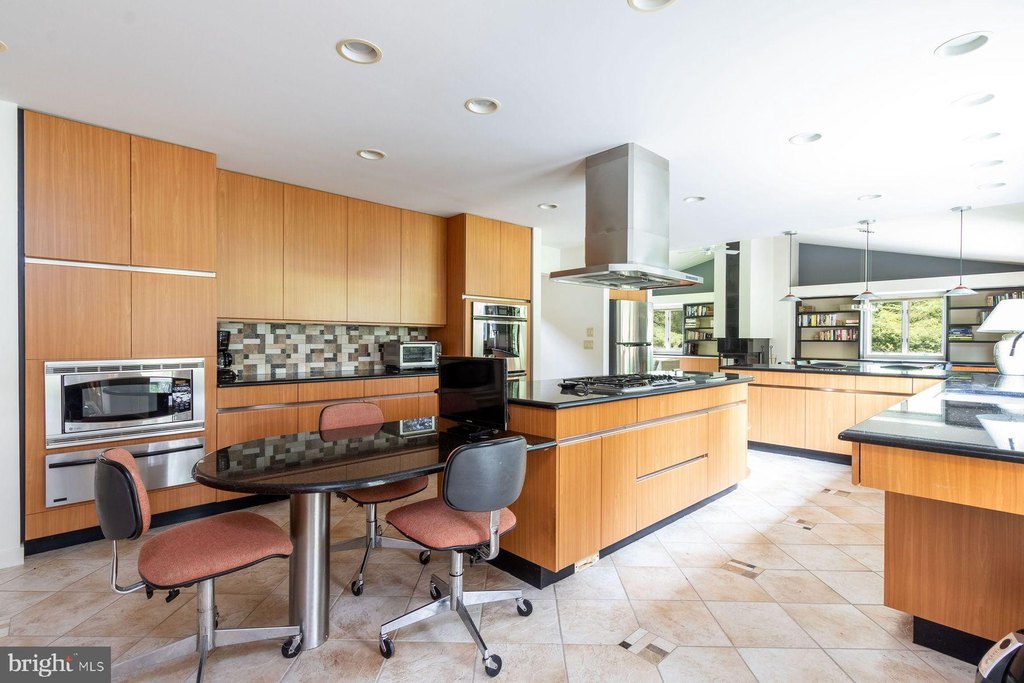 DOYLESTOWN, Pennsylvania, 18901, United States, 5 Bedrooms Bedrooms, ,4 BathroomsBathrooms,Residential,Forsale,1905156