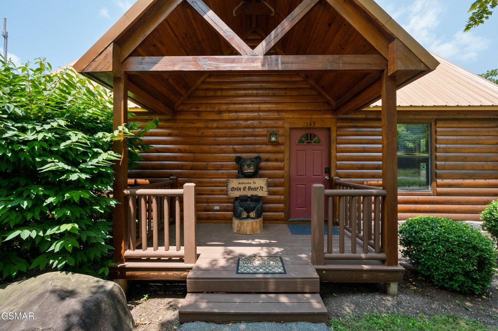 Gatlinburg, Tennessee, 37738, United States, 3 Bedrooms Bedrooms, ,2.5 BathroomsBathrooms,Residential,Forsale,1910223