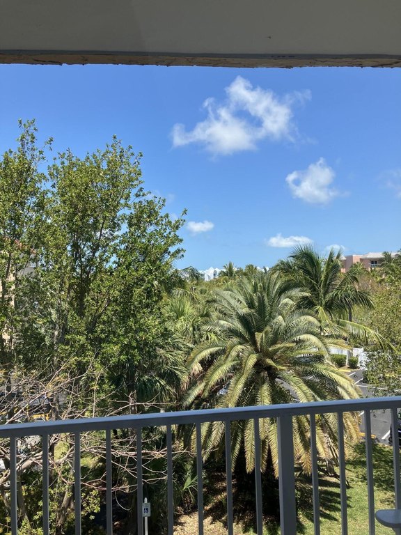Key West, Florida, 33040, United States, 2 Bedrooms Bedrooms, ,2 BathroomsBathrooms,Residential,Forsale,1944400