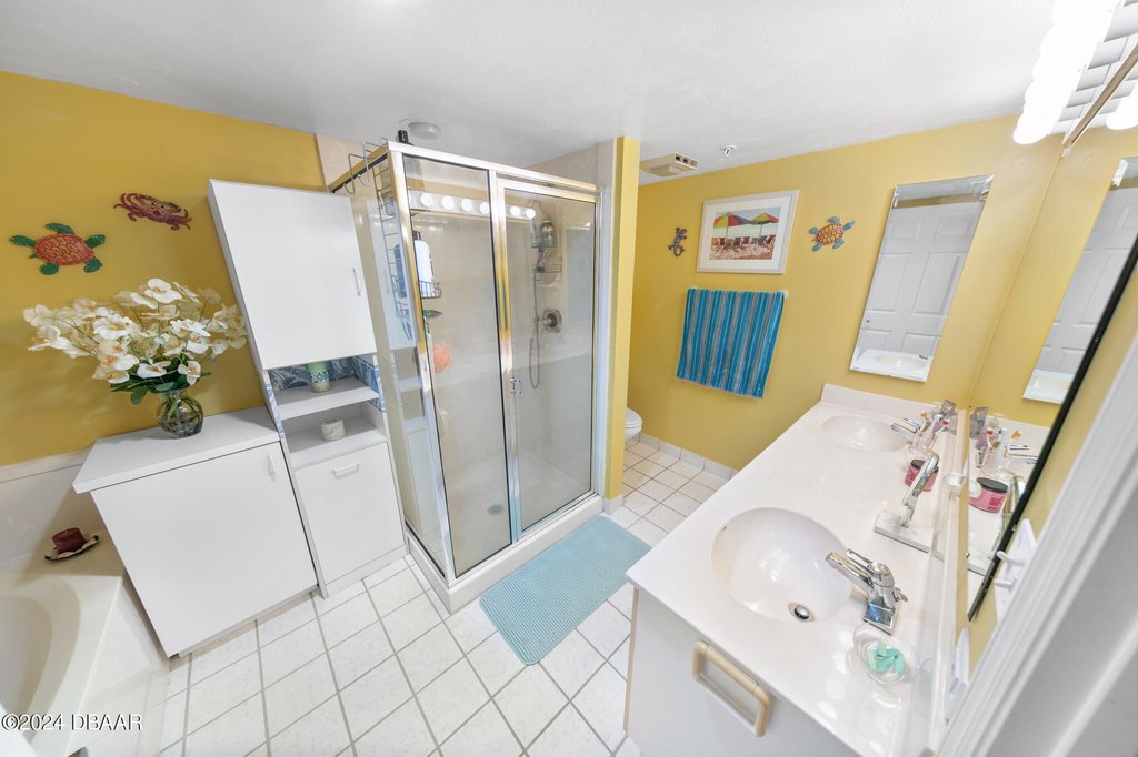 Daytona Beach Shores, Florida, 32118, United States, 3 Bedrooms Bedrooms, ,2 BathroomsBathrooms,Residential,Forsale,1919183
