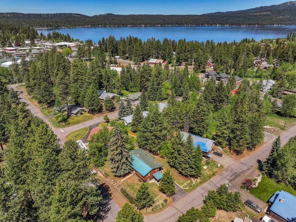 McCall, Idaho, 83638, United States, 4 Bedrooms Bedrooms, ,3 BathroomsBathrooms,Residential,Forsale,1889395