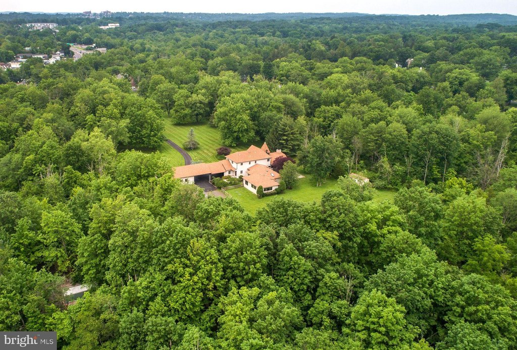 DOYLESTOWN, Pennsylvania, 18901, United States, 5 Bedrooms Bedrooms, ,4 BathroomsBathrooms,Residential,Forsale,1905156