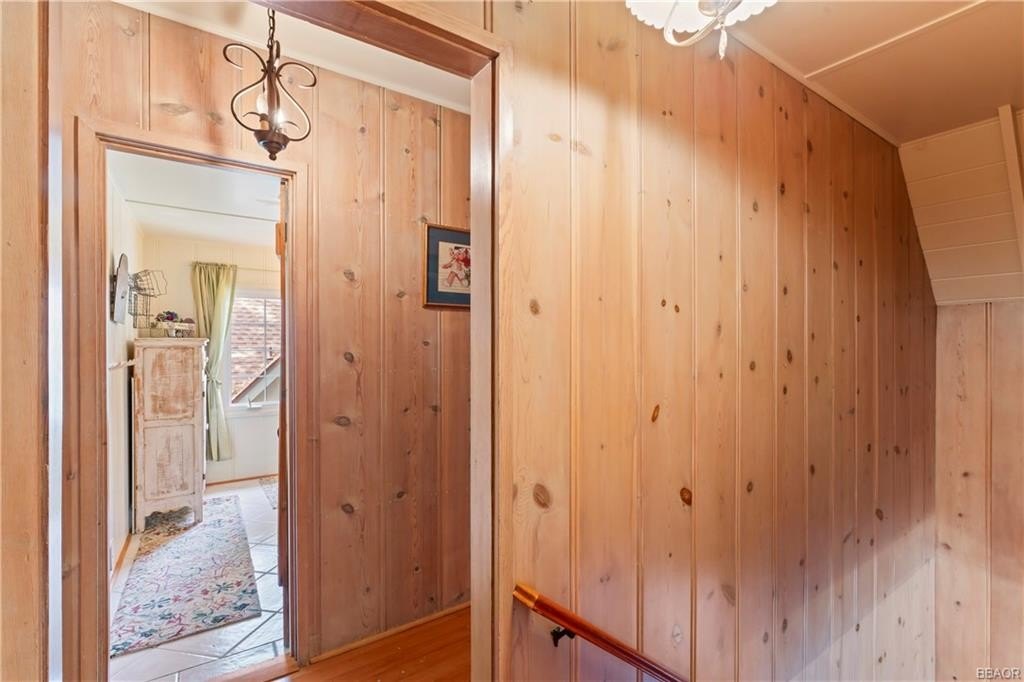 Lake Arrowhead, California, 92352, United States, 4 Bedrooms Bedrooms, ,2 BathroomsBathrooms,Residential,Forsale,1908060