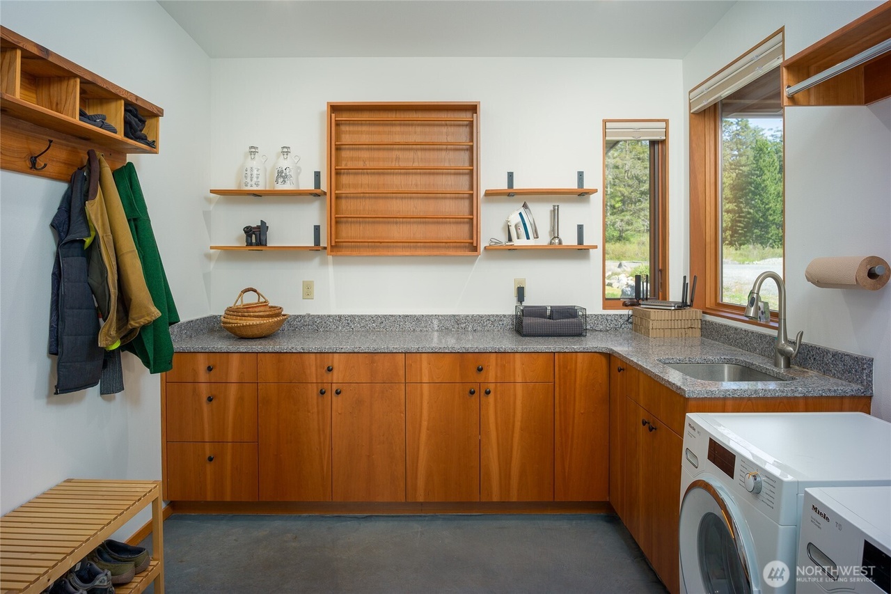 Lopez Island, Washington, 98261, United States, 2 Bedrooms Bedrooms, ,2 BathroomsBathrooms,Residential,Forsale,1926632