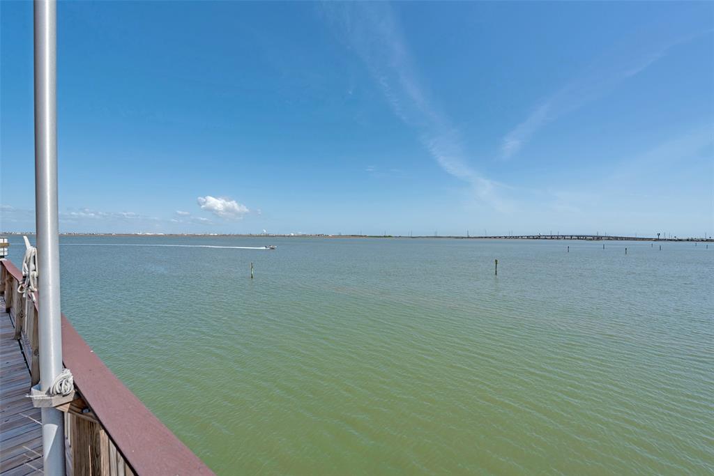 Galveston, Texas, 77554, United States, 4 Bedrooms Bedrooms, ,2 BathroomsBathrooms,Residential,Forsale,1953050