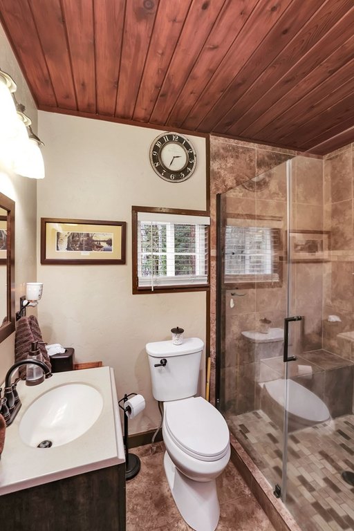 McCall, Idaho, 83638, United States, 5 Bedrooms Bedrooms, ,3 BathroomsBathrooms,Residential,Forsale,1889387