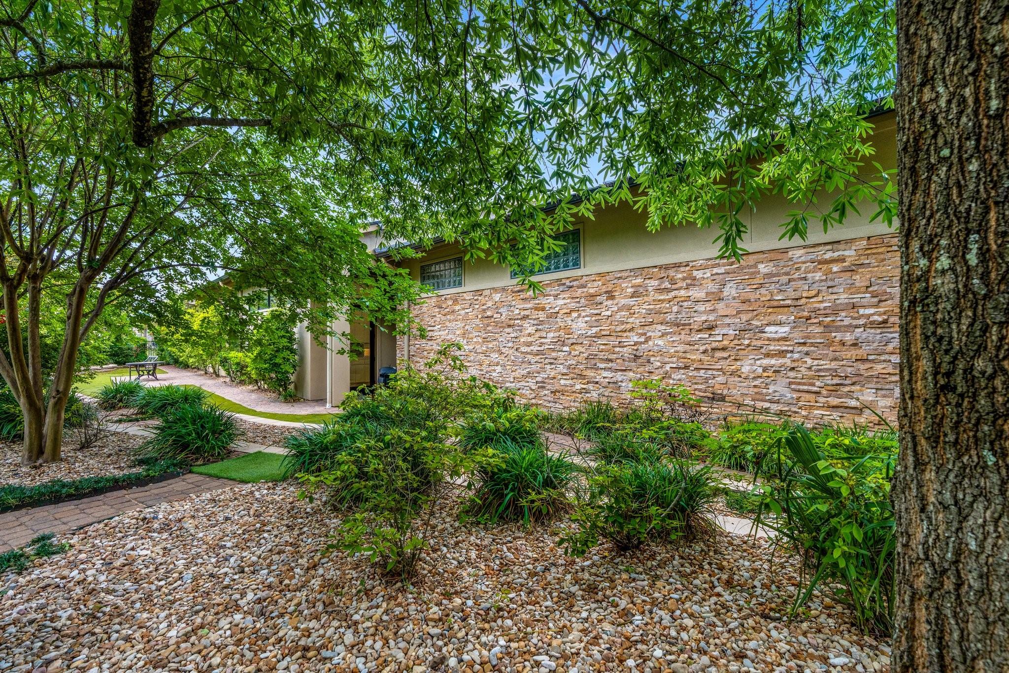 Montgomery, Texas, 77356, United States, 4 Bedrooms Bedrooms, ,4 BathroomsBathrooms,Residential,Forsale,1953047