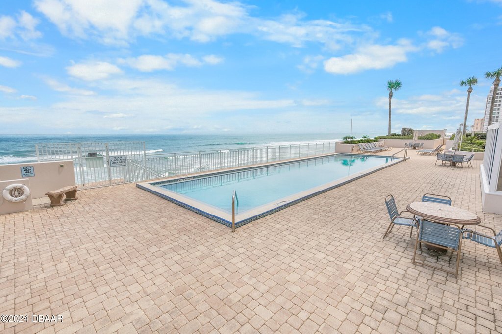 Daytona Beach Shores, Florida, 32118, United States, 3 Bedrooms Bedrooms, ,2 BathroomsBathrooms,Residential,Forsale,1919183