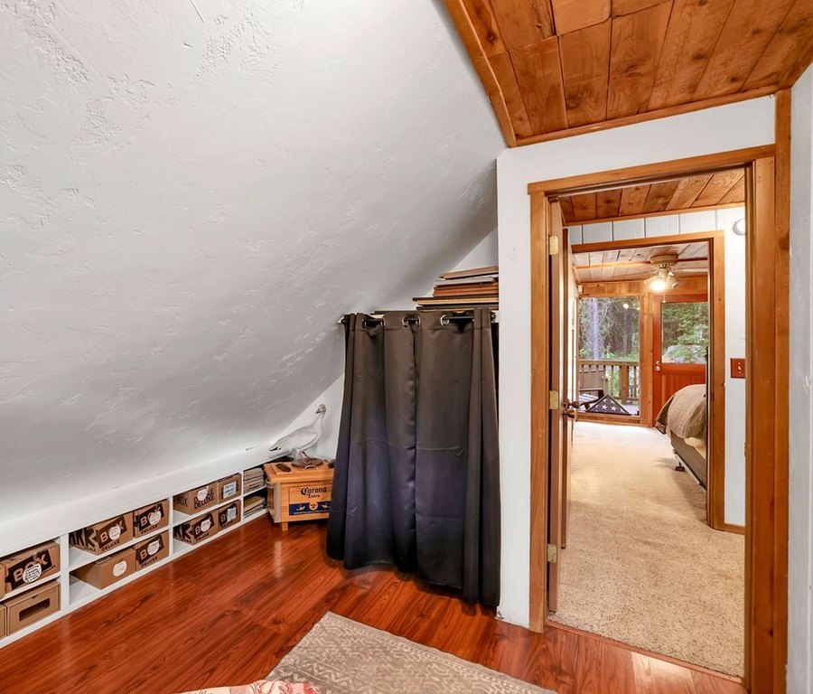 McCall, Idaho, 83638, United States, 5 Bedrooms Bedrooms, ,3 BathroomsBathrooms,Residential,Forsale,1889387