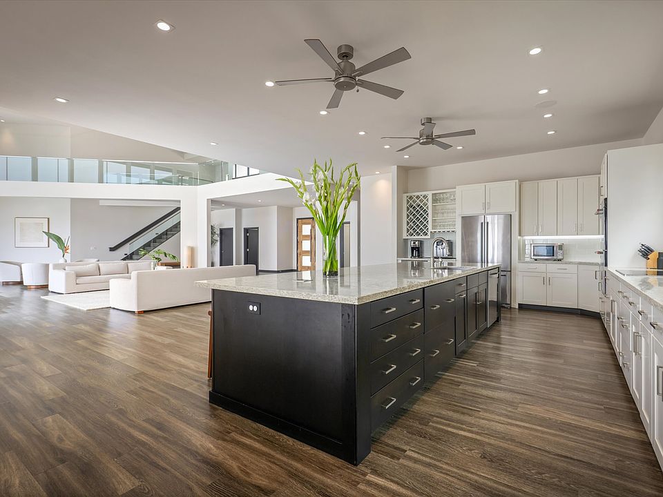 Kailua Kona, Hawaii, 96740, United States, 4 Bedrooms Bedrooms, ,5 BathroomsBathrooms,Residential,Forsale,1886683
