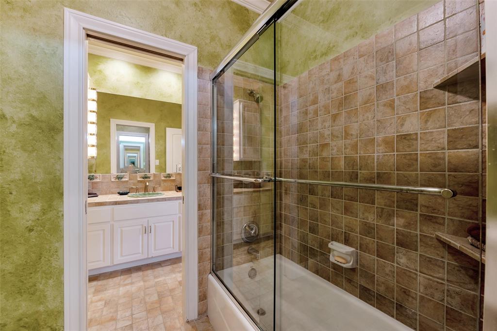 Galveston, Texas, 77554, United States, 4 Bedrooms Bedrooms, ,2 BathroomsBathrooms,Residential,Forsale,1953050