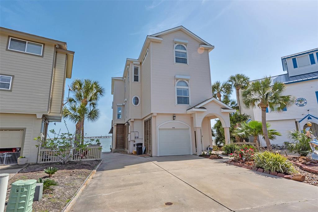 Galveston, Texas, 77554, United States, 4 Bedrooms Bedrooms, ,2 BathroomsBathrooms,Residential,Forsale,1953050