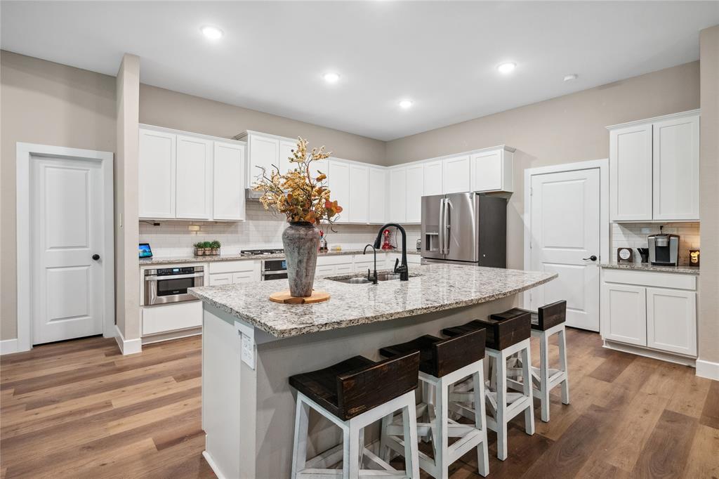 Montgomery, Texas, 77316, United States, 4 Bedrooms Bedrooms, ,3 BathroomsBathrooms,Residential,Forsale,1953049
