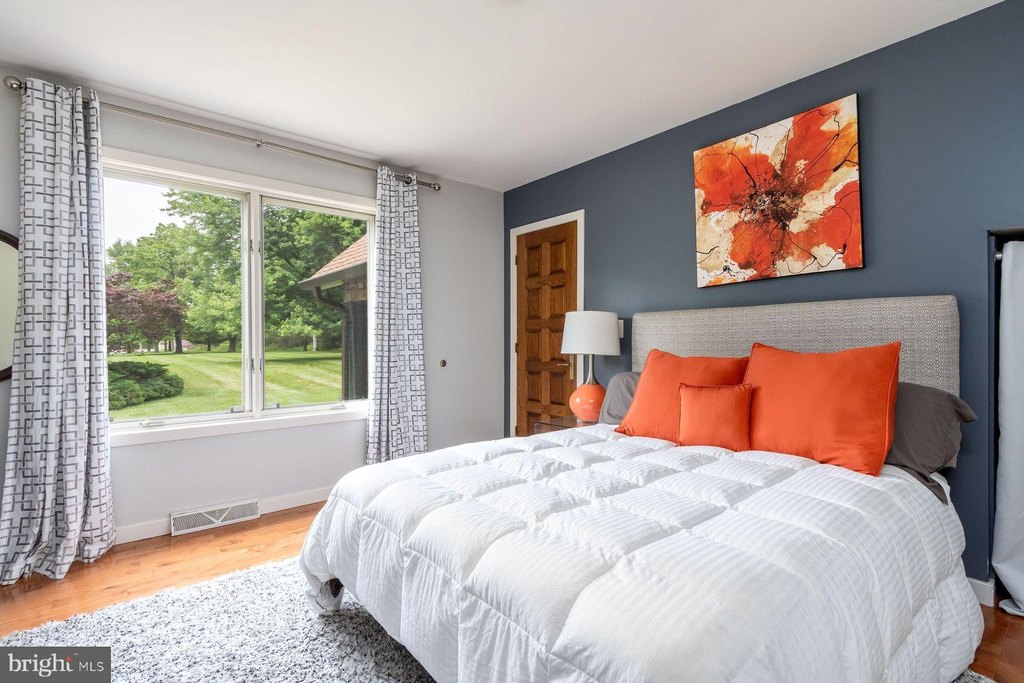 DOYLESTOWN, Pennsylvania, 18901, United States, 5 Bedrooms Bedrooms, ,4 BathroomsBathrooms,Residential,Forsale,1905156